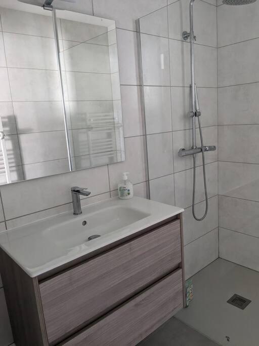 Petite Bulle Appartement Narbonne Buitenkant foto